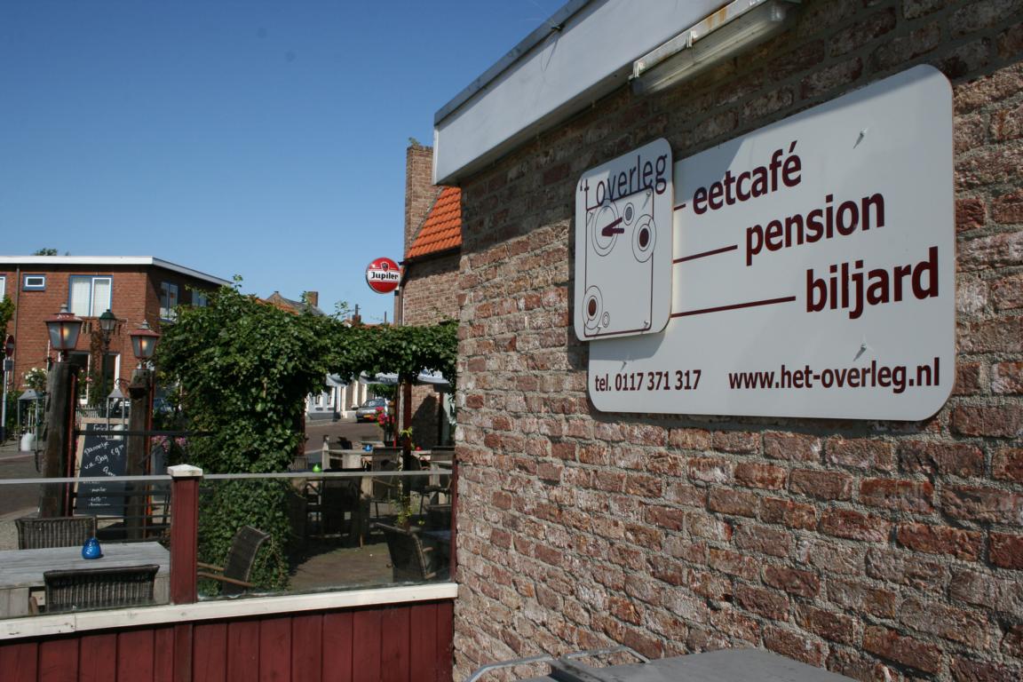 Eetcafe und Pension "t`Overleg"