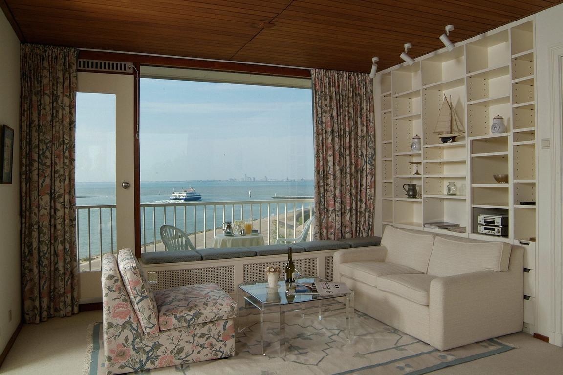 Hotel "de Milliano" Breskens: Luxus-Suite mit Kitchenette 